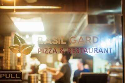 Basil Garden Pizza