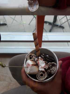 Yoyo Ice Cream