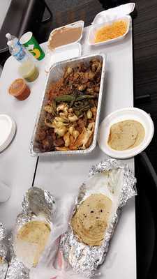 La Guanajuato Grocery Store