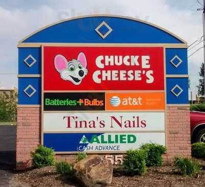 Chuck E. Cheese