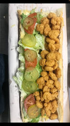 Q's Seafood And Deli