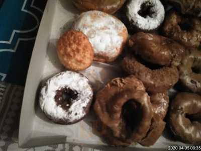Yum Yum Donuts