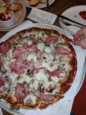 Daybreak Internet Cafe