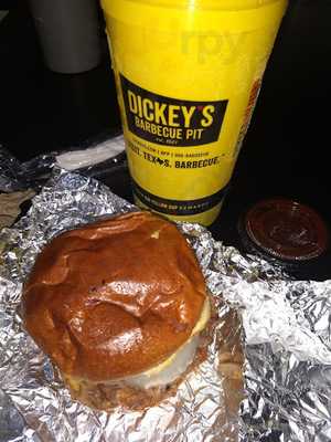 Dickey’s Barbecue Pit