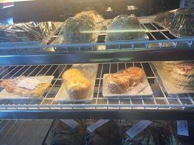 Mj's Downtown Cafe & Bakery