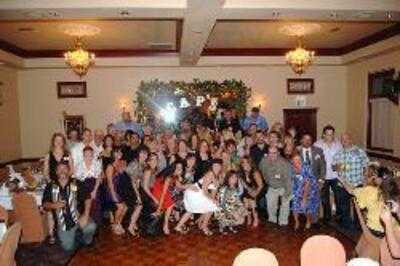 Cap's Oak Street Bar & Grilll