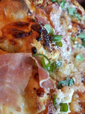 Melo's Pizza And Pasta