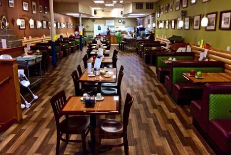 Charlie's Main Street Cafe