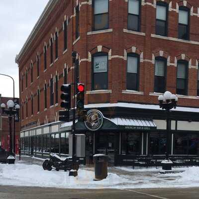 Screaming Eagle American Bar & Grill