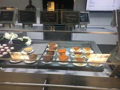 Magnolia Room Cafeteria