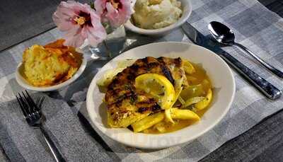 Magnolia Room Cafeteria