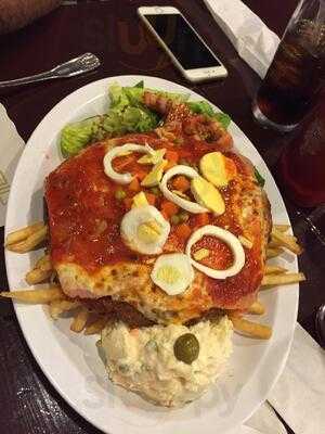 Pizzarras Restaurant