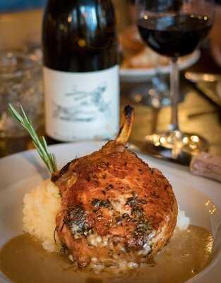 Five Restaurant Bistro