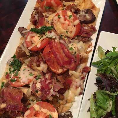 Main Street Pint And Plate