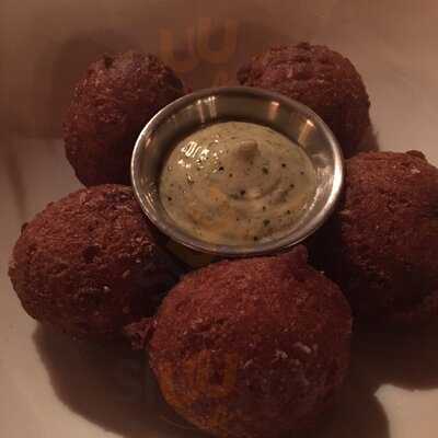 Main Street Pint And Plate