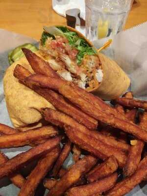 Peddlers Bar And Bistro