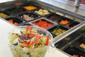 Topp't Handcrafted Pizza & Chopped Salads
