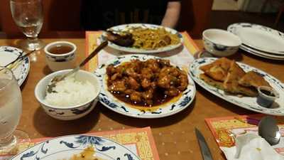 Lee Po Chinese Kitchen