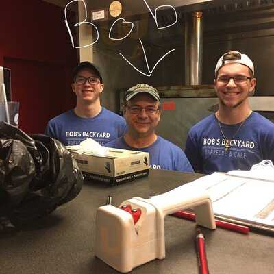 Bob's Backyard Barbecue And Cafe