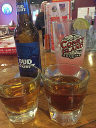 Salty's Pub & Galley
