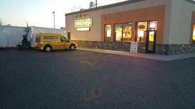 Dickey's Barbecue Pit