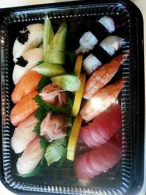 Seong's Sushi Bar & Chinese