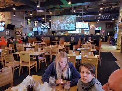 Buffalo Wild Wings Minot
