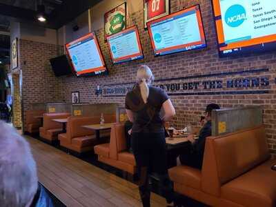 Buffalo Wild Wings Minot