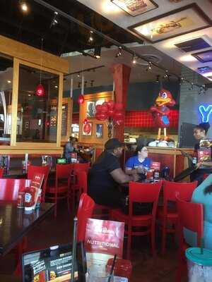 Red Robin Restaurant