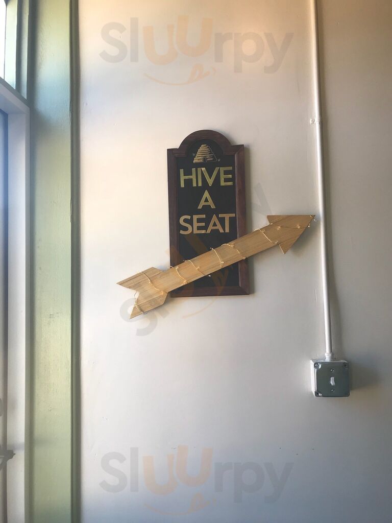 Full Bloom Coffee & Craft