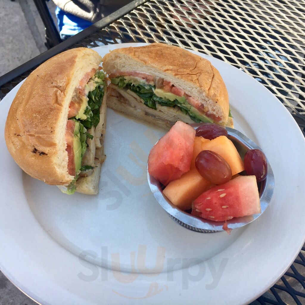 El Milagro Twenty Twelve