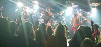 Five O'clock Sports Bar And Grill