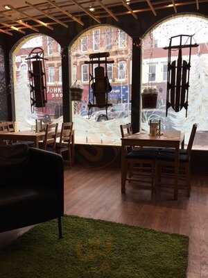 Square 7 Coffee House