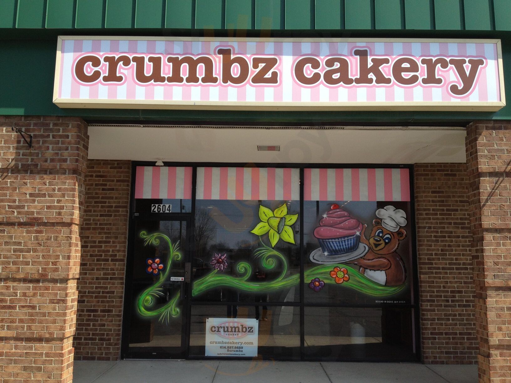 Crumbz Cakery