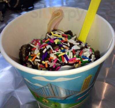 Tutti Frutti Minot South