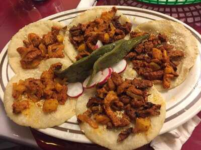 El Mole Poblano Restaurant