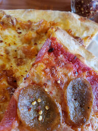 Primavera Pizza