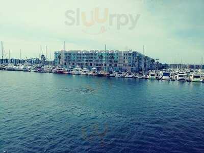 Hornblower Yacht Cruises