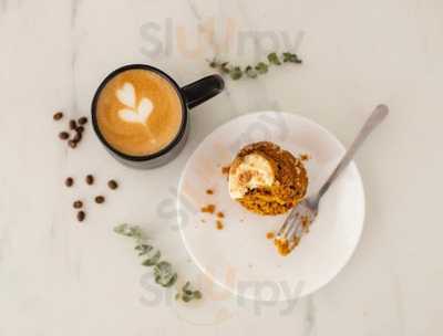 Sweet Bakes Donuts & Cakes