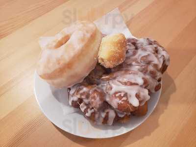 Sweet Bakes Donuts & Cakes