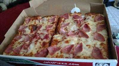 Jet's Pizza