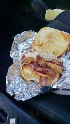 M And M Market And Deli