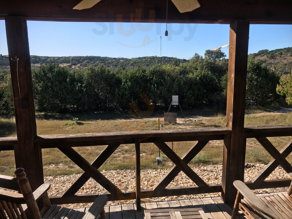 1st Class Bed & Breakfast