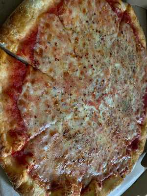 Lisa's Family Pizzeria