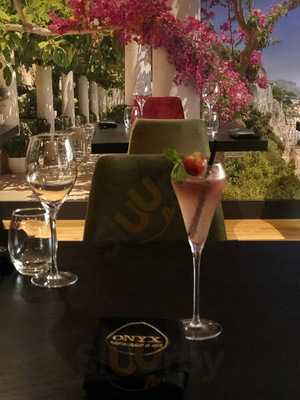 Onyx Restaurant And Bar