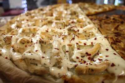 Bari Pizzeria Restaurant