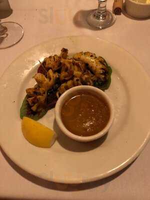 Anthony's Restaurant & Bistro