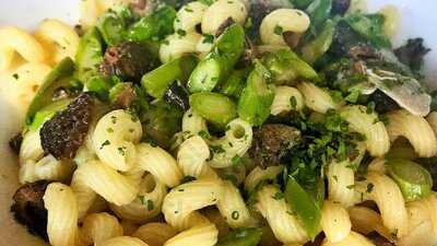 Celilo Restaurant & Bar