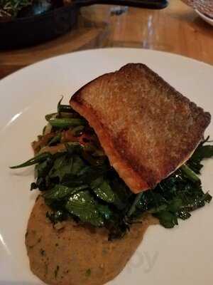 Celilo Restaurant & Bar