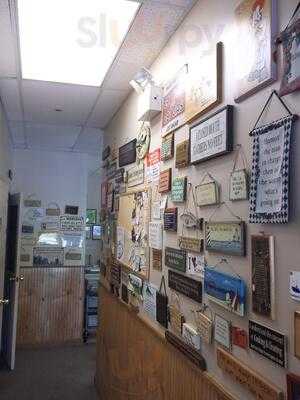 Mainely Lobster & Seafood